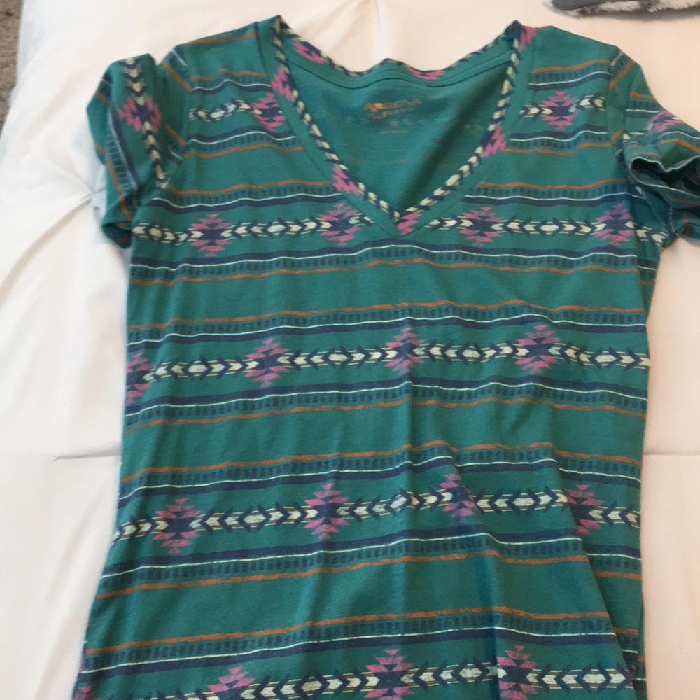 V neck shirt